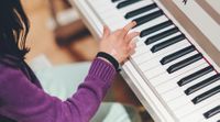 Die Klavierschule Studio Sonata in Berlin Wilmersdorf bietet für Jugendliche Unterricht an